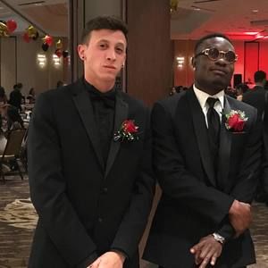 Meet your Posher, Christian